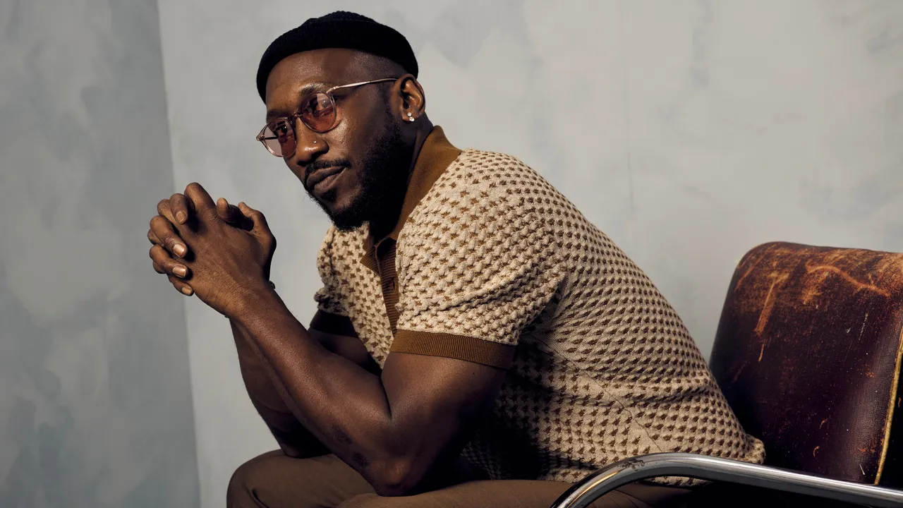 Mahershala Ali'den İptal Edilen Blade Filmine Teşekkür Mesajı — Oyun Haberleri haberi kapak görseli