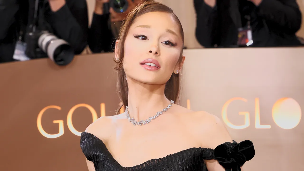 Final Fantasy Resonance Modu Ariana Grande'yi Geri Getiriyor — Oyun Haberleri haberi kapak görseli