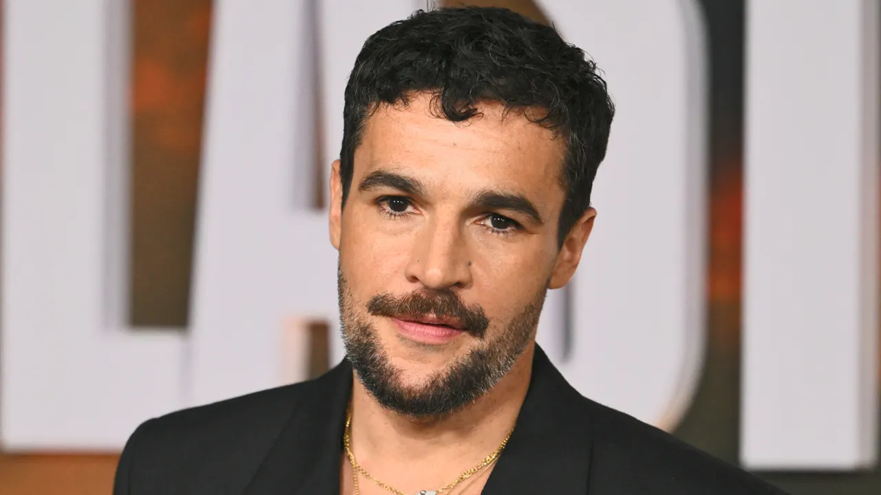 Christopher Abbott, Professor X Rolüyle Marvel Geçişlerine Kapıları Kapattı — Oyun Haberleri kapak görseli