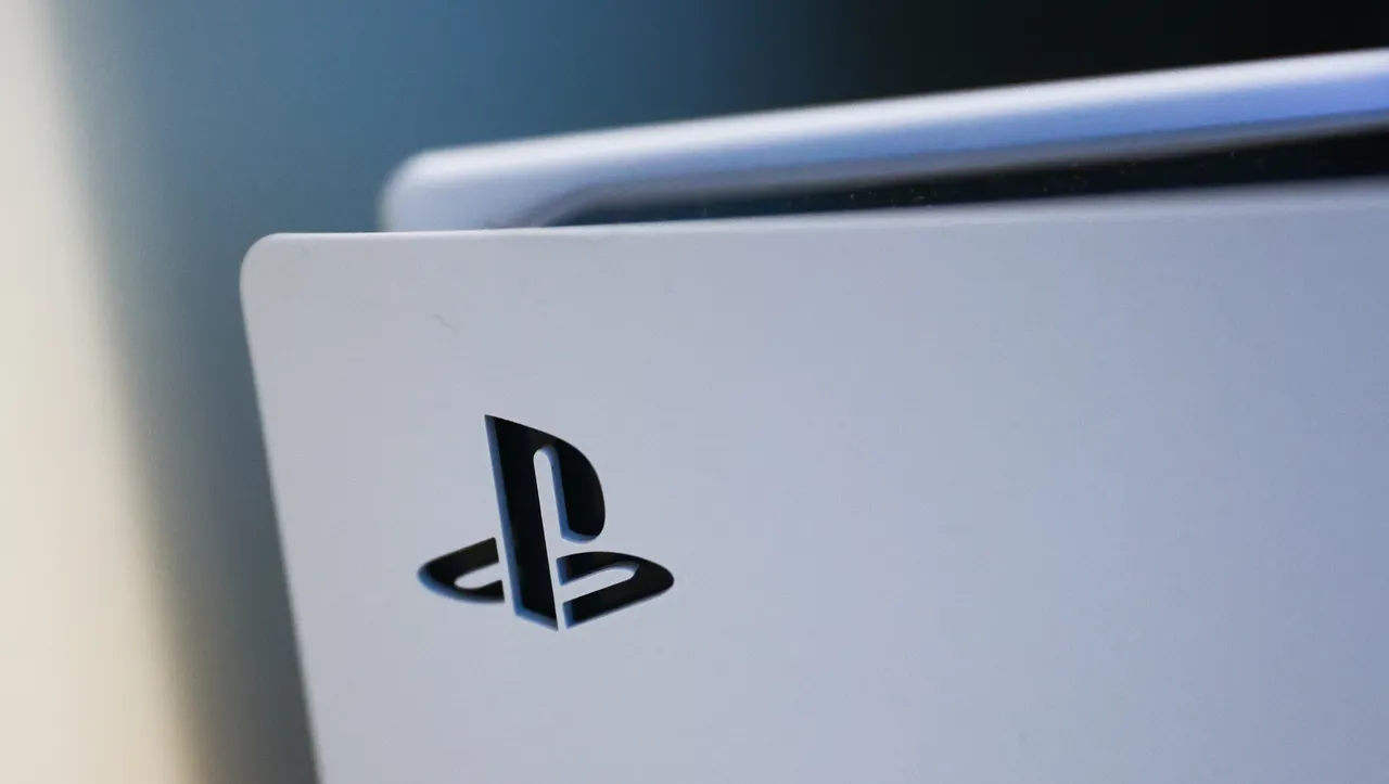 Sony'den PS5 Açığı İçin 50 Bin Dolar Ödül Alan Hacker Tepki Topladı — Oyun Haberleri kapak görseli