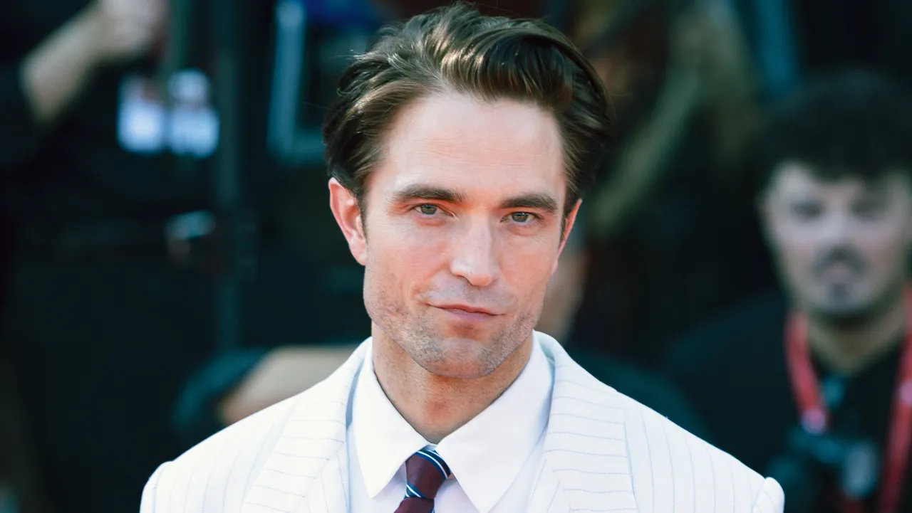Robert Pattinson Transformers Serisini 2000'lerin Filmi Seçti — Film & Dizi kapak görseli